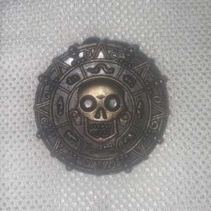 🏴‍☠️ Disney- Pirates of the Caribbean Gold Coin Tader Pin
